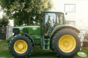 John Deere 6920