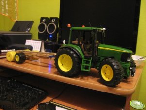 John Deere 6920 