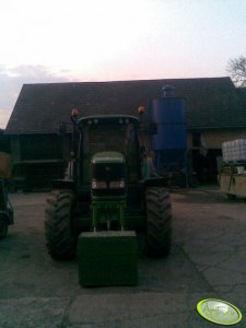 John Deere 6920