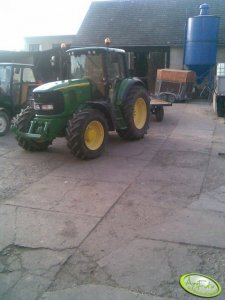 John Deere 6920