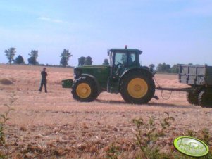 John Deere 6920