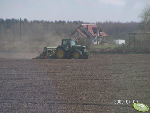 John Deere 6920s & Amazone