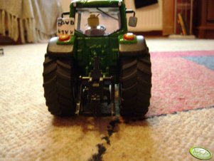 John Deere 6920s