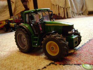 John Deere 6920s