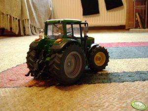 John Deere 6920s