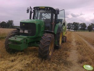 John Deere 6920s