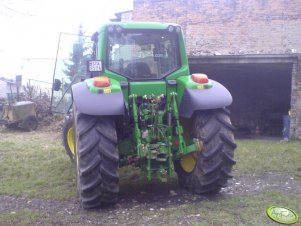 John Deere 6920s