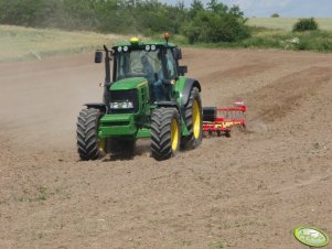John Deere 6930 + Carrier