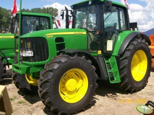 John Deere 6930