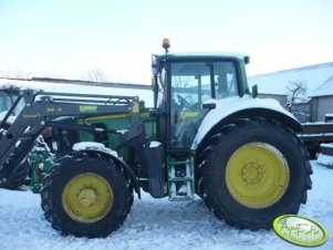 John Deere 6930