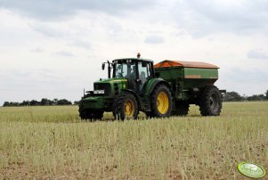 John Deere 6930