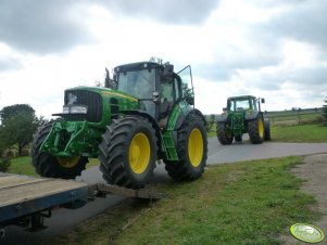 John Deere 6930 