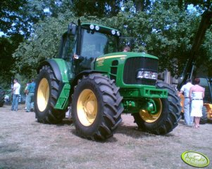 John Deere 6930