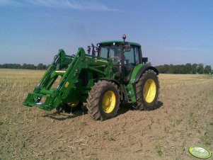 John Deere 6930