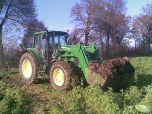 John Deere 6930