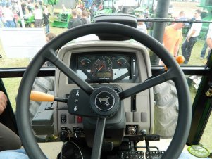 John Deere 6D