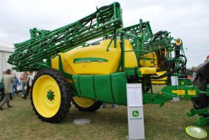 JOHN DEERE 732