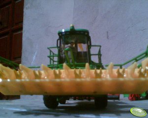 John Deere 7400