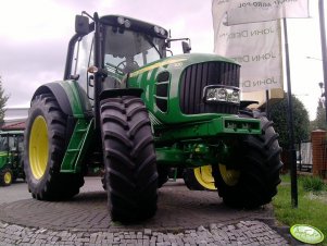 John Deere 7430