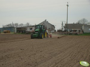 John Deere 7430