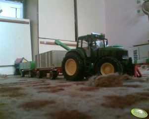 John Deere 7530