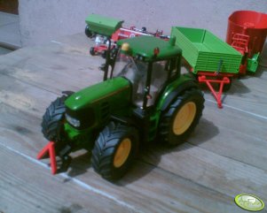 John Deere 7530