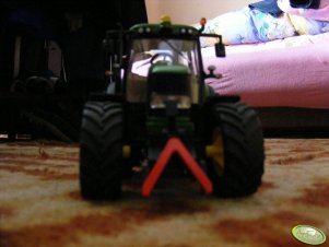 John Deere 7530