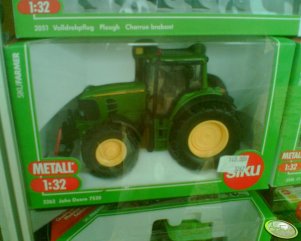 John Deere 7530