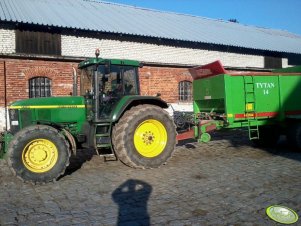 John Deere 7710