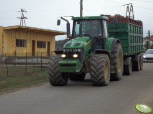 John Deere 7720