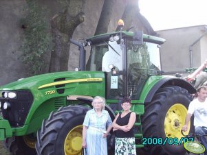 John Deere 7730