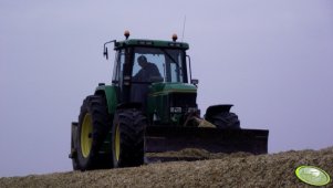 John Deere 7800