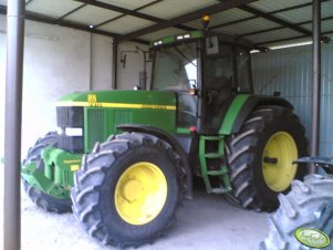 John Deere 7810