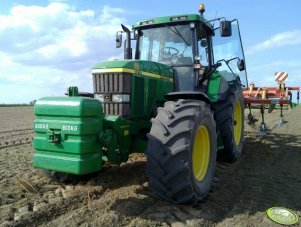 John Deere 7810