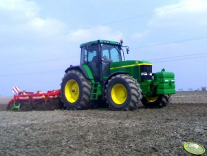 John Deere 7810