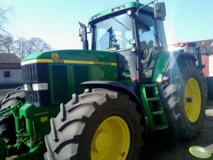 John Deere 7810