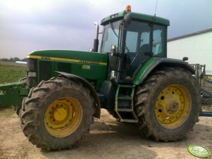 John Deere 7810
