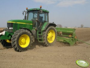 John Deere 7810