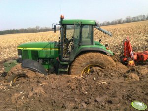 John Deere 7810