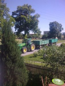 John Deere 7920 + przyczepy