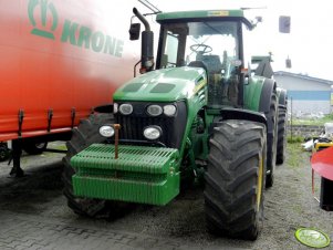 John Deere 7920