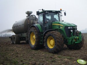 John Deere 7930 & Joskin Komfort 