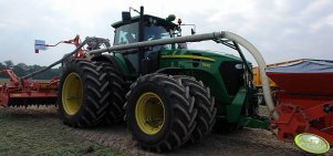 John Deere 7930 