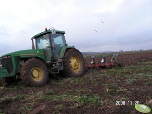 John  Deere 8100