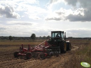 John Deere 8100