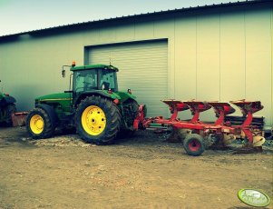 John Deere 8200 + pług Unia