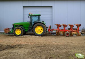 John Deere 8200 + pług Unia 