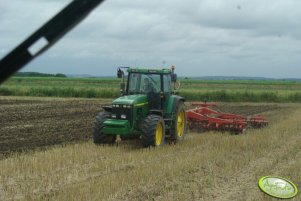 John Deere 8200