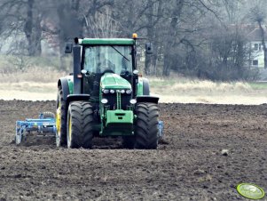 John Deere 8320 + Farmet Kompaktomat k400 