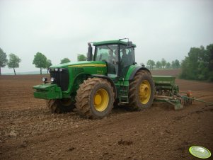 John Deere 8420 + Amazone ED 450 K